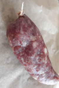 Cacciatorini #salumi #homemadecharcuterie #wursten #cacciatorini #salamedicavallo #pferdewurst #pferdefleisch #salami