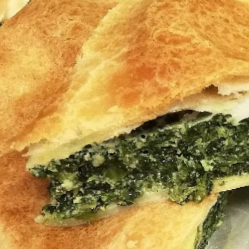 Torta di Spinaci Torta di Spinaci: A Delicious Italian Spinach Pie #tortasalata #tortadispinaci #tortadispinaciericotta #pasqualina #tortapasqualina #pastabrisè #vegetariano #vegetarianfood #cucinavegetariana #vegetables #secondipiatti #secondopiatto #secondi #instafood #foodstagram #foodlover #food #italianfood #cucinaitaliana #trattoria #sapori #sapore