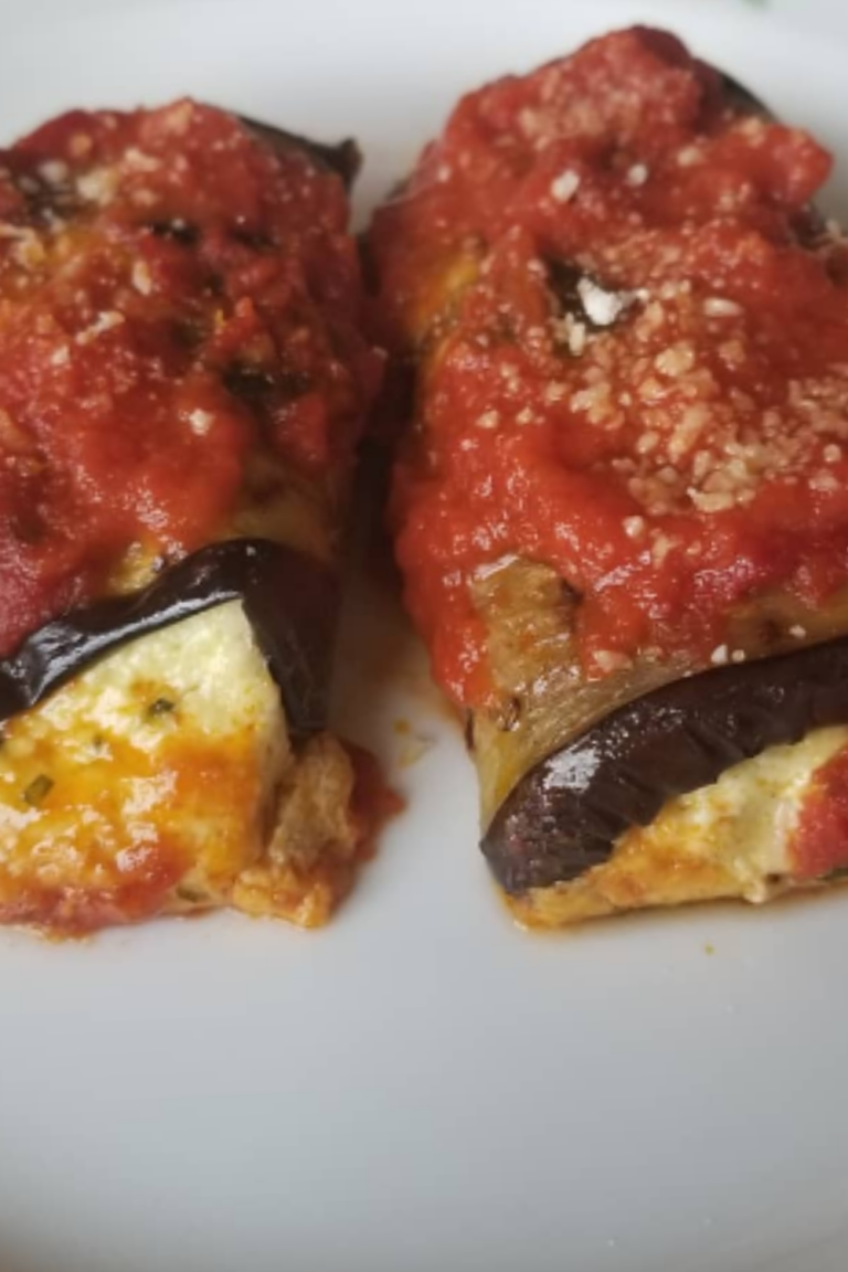 Involtini di Melanzane Involtini di Melanzane Recipe Guide #melanzane #involtini #involtinidimelanzane #pecorino #menta #sicilia #incucinaconcarla #food52 #vegetariano #vegetarian