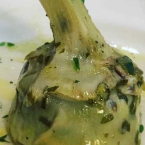 Carciofi alla Romana Carciofi alla Romana Recipe Guide hokes are extremely underrated no? Are they misunderstood?#carciofi #carciofiallaromana #artichokeshaveheartstoo  #rome #italy #travelfood #weekendgetaway