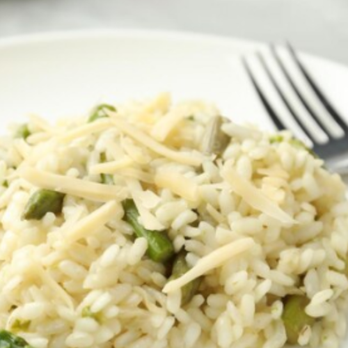 Riso con Asparagi Riso con Asparagi: A Delicious Italian Risotto with Asparagus