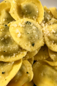 Ravioli di Ricotta e SpinaciRavioli di Ricotta e Spinaci (Ricotta and Spinach Ravioli) Introductiona di ricotta e spinaci con burro e salvia. #ravioles #ravioli #raviolescaseros #raviolifattiincasa #raviolesdericotayespinaca #raviolidiricottaespinaci #pastacasera #pastafattaincasa #parmesanorallado #parmigianograttugiato  #raviolidiricottaespinaci e #tartar ✨ • • • 🍴 #food #foodofinstagram #foodie #instafood #yummy #sharefood #instaeat #foodstagram #heresmyfood #foodiegram #foodlovers #amazingfood #foodforlife #tasty #foodpictures #foodlover #delicious #foodstyle #foodpic #foodie #foodpics #foodblog #foodtime #all_food_passion #foodheaven #foods #foodblogger #igfood 198w a e spinaci #ravioli #raviolifattiincasa #raviolidiricotta #ricotta #ricottacheese #raviolidiricottaespinaci #spinaci #pastafresca #home #homema #food #foodporn #foodie #instafood #instagood #yummy #beautiful #solocosebuone #pranzo #mipiacecucinare #cucinaetradizioni #bestoftheday #picoftheday #photo #photograpy #achipiace #amepiace #italy #italyfood #foodaddict