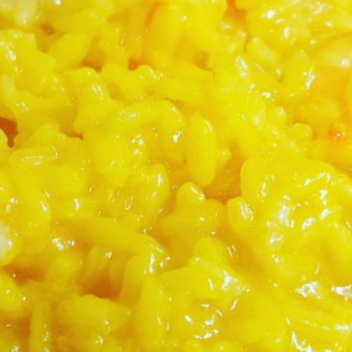 Risotto con Zafferano #grandeclassico #risottoconzafferano #risottogiallo #giallozafferano #topchef #toprestaurant #zafferanza #zafferanodellabrianza #yummy #tasty #bellacernusco #LocalGuides #OnGoogleMaps Risotto con Zafferano (Saffron Risotto) Recipe Guide