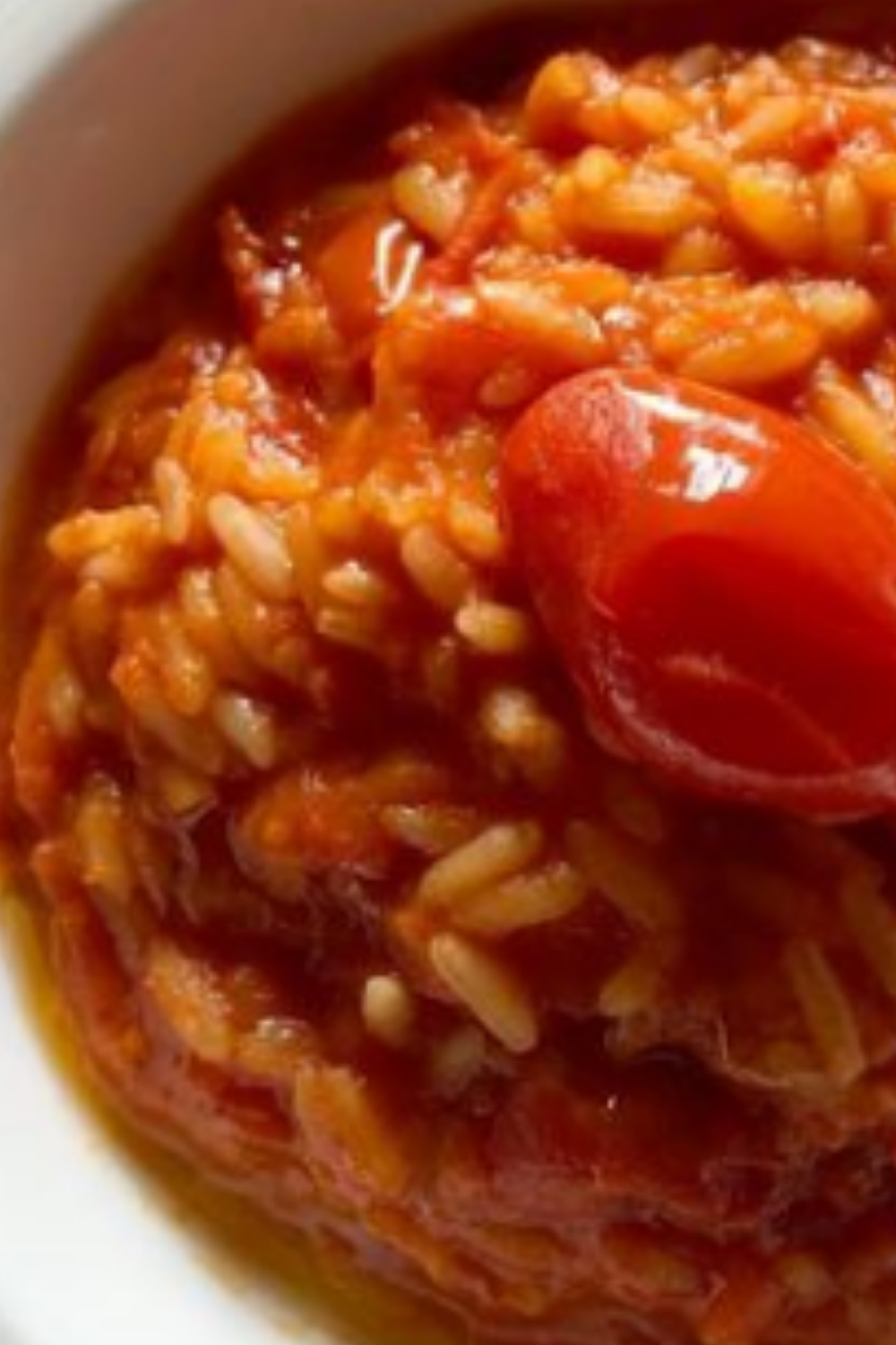 Riso al Pomodoro #risoalpomodoro #rice #tomato #foodie #foodpic #cook #vesuvio #cooking #tomatorice #foodblogger #foodblog #foodphotography #chef #cheflife #piennolodelvesuvio #sud #chefonistagram #masterkitchen Riso al Pomodoro Recipe Guide