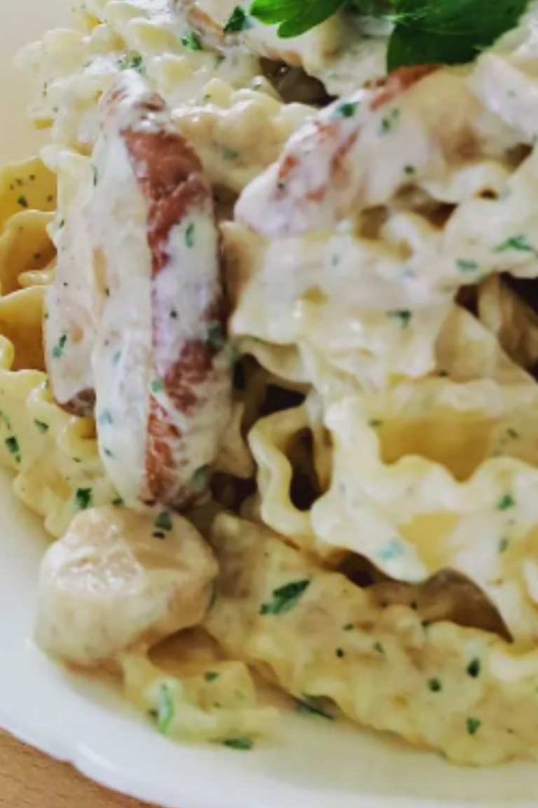 Pasta con Porcini e Panna  #pastaconporcini #pastaconfunghi #mangiarebene #mangiare #mangiaresano #cibo #cibobresciano #foods #foodbloggers #food #foodporn #cucinare #porcini #funghi #funghiporcini #funghiporcini #funghilovers #funghichepassione #primo #primi #cucinagourmet #cucinaitaliana #ciboitaliano #homecooking #homemade #fattodame #fattoincasa #pastaconporcini #foodinplate #foodlover #foodly #foodporn #foodzie #foodphoto #foodpic #foodpost #gnam #instagood #instafood #instagnam #foodstagram #cucinadellanonna Pasta con Porcini e Panna Recipe Guide Introduction