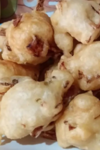 Frittelle di Finocchio#frittelledifinocchio##finocchidellorto#bio#oggicosì #ognitantocista #oggicucinoio#ognitantocucino#don_in_cucina #cucinare #cucinarechepassione #cucinareperverapassione #cucinare_perverapassione #cucinare_per_passione #cucinaitaliana #vaffanfoodofficial#cucinareperpassione #italiaintavola #official_italian_food ##oggi #frittelle #frittelledifinocchio in #olioevo #delicious #fennel #love #sundayfood  #rusticivegani #frittelledifinocchio #finocchio #cucinavegana #plantbased #vegan #vegano #cucinavegetale #veganrecipe #govegan #eatvegan #veganlife #ricettevegane #amicinoncibo #veganItalia #senzauova #senzalatte #crueltyfree #cucinasostenibile #fornelloverde Frittelle di Finocchio: A Delicious Italian Fennel Fritter Recipe