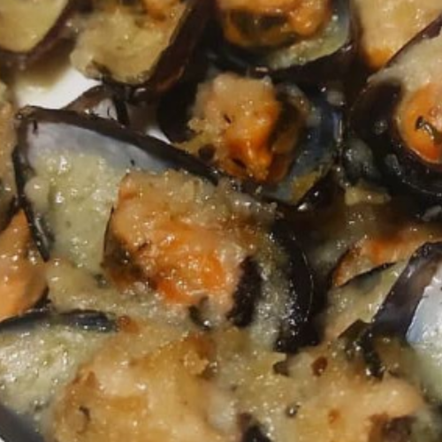 Parmigiana di Cozze (Mussel Parmigiana) Recipe Guide