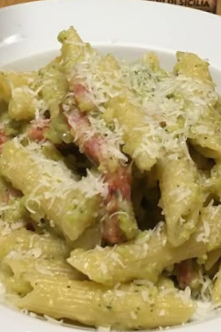 #Pasta with Broad Beans and Pecorino