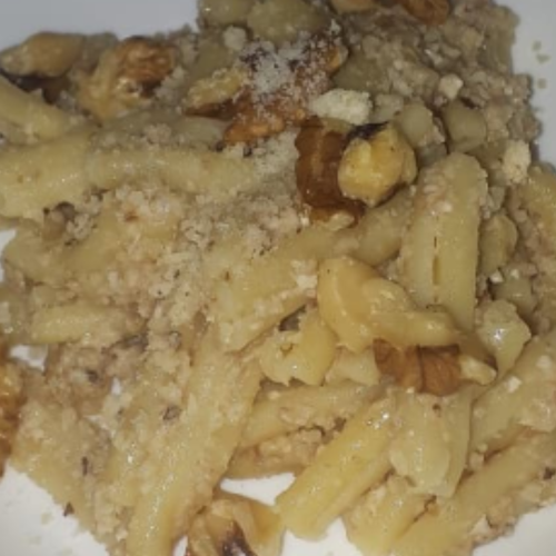 Pasta al Pesto di Noci