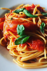 #Spaghetti al Pomodoro e Basilico#Spaghetti al Pomodoro e Basilico: A Taste of Italy