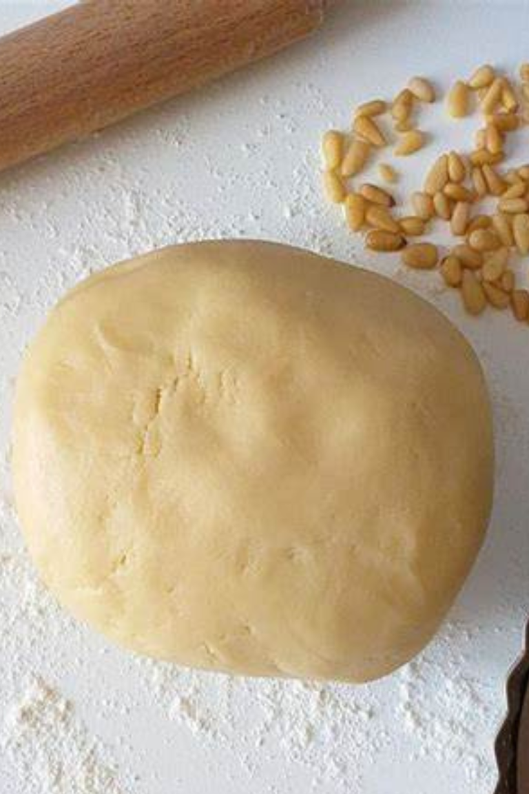 Impasto della Torta della Nonna (Grandmother's Pie Dough)